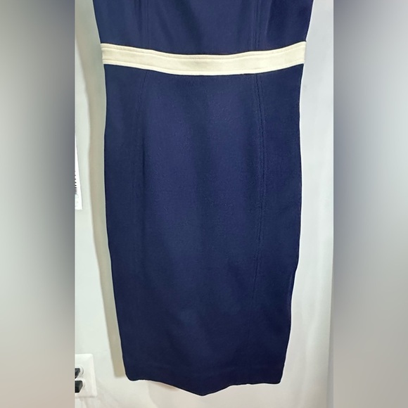 DIANE von FURSTENBERG New Domina Navy and Ivory Sheath Dress Size 6 - Picture 6 of 11